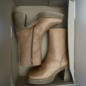 Steve Madden Fantsie Tan Leather Boots